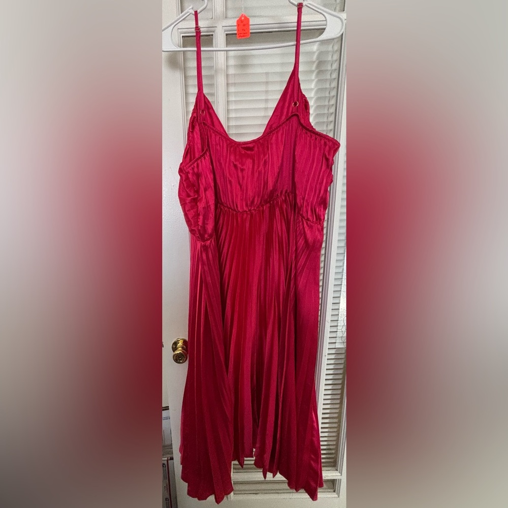 Ava & Viv Hot Pink Pleated Dress-size 3x - Picture 8 of 8